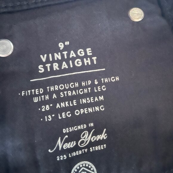 New J Crew 9” High--Rise Vintage Straight Jeans in Stay Black Wash Size 29 - Picture 5 of 6